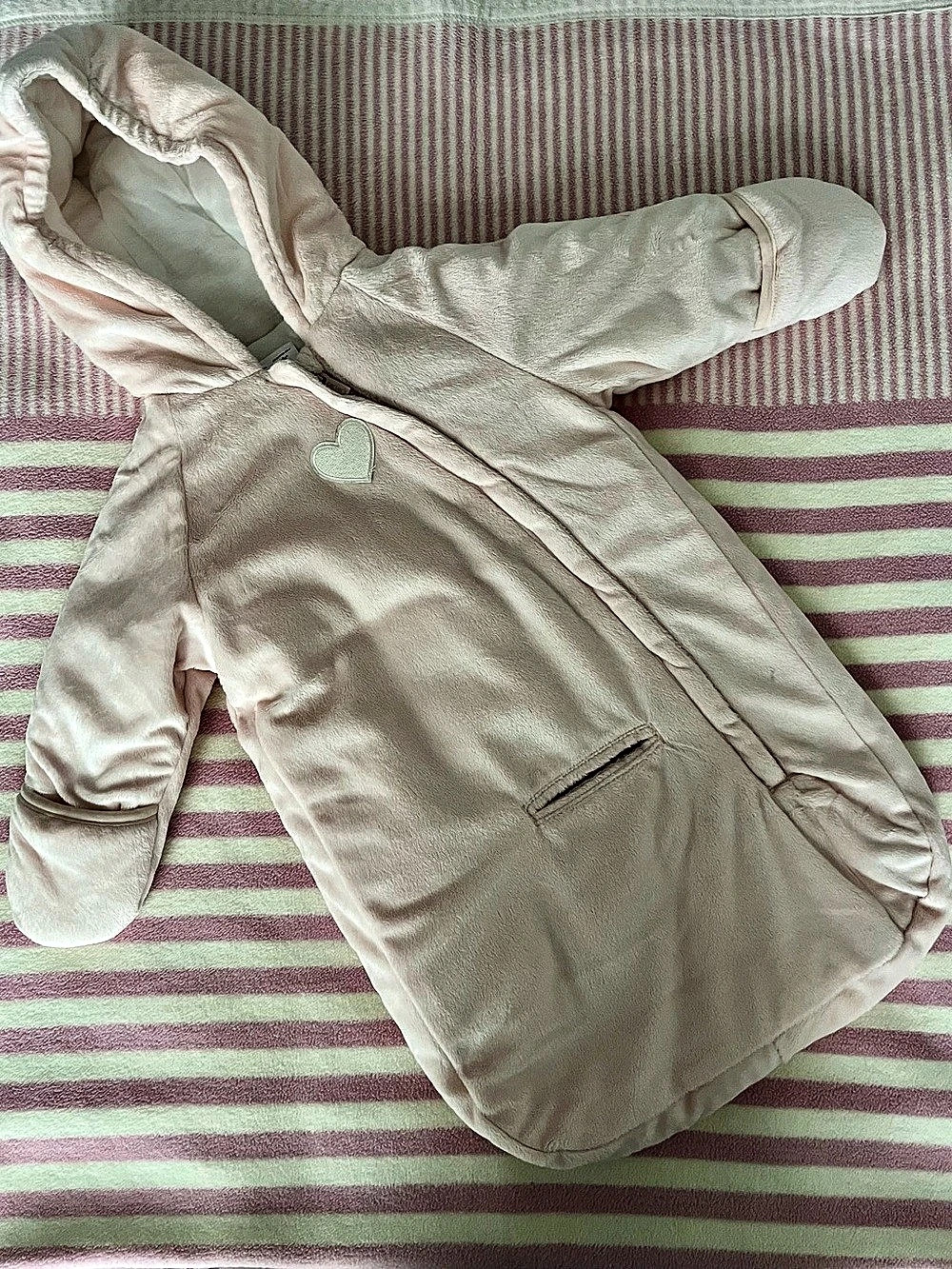 Carter’s Hooded Infant, Light Pink, Coat  0/6M